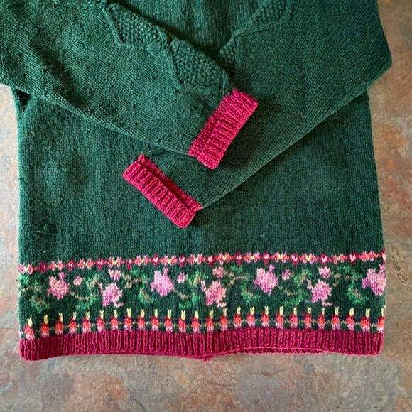 Vintage Woodstock International Forest Green Handknit Wool Floral Cardigan Sweat - Picture 8 of 8